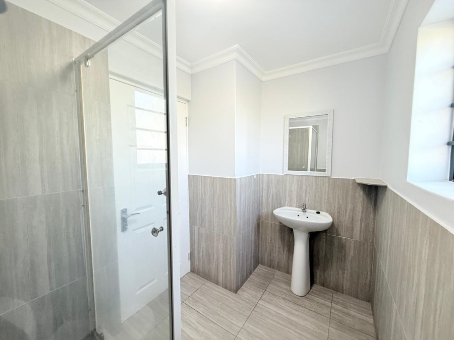 3 Bedroom Property for Sale in Parklands North Western Cape